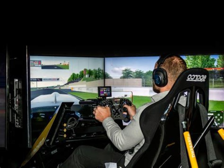 Gran Turismo Racers: Exploring the Ultimate Virtual Driving Experience